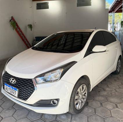 HYUNDAI HB20S 1.6 COMFORT PLUS 16V FLEX 4P MANUAL